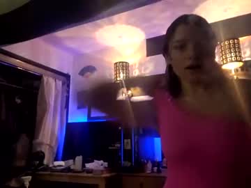 couple
        kittycatndaddy cam image #883129