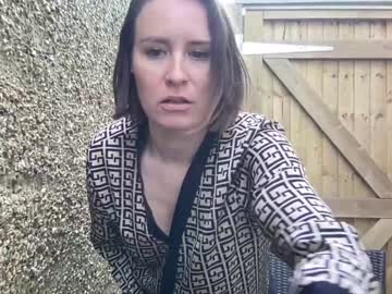 girl
        eatmypie69 cam image #4340948