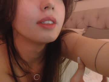 girl
        sarasuo cam image #3541079