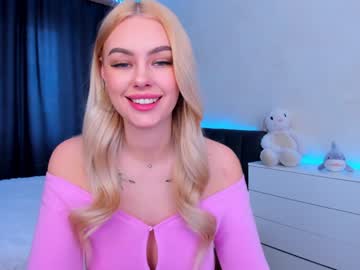 girl
        8a8y_nura cam image #1077375