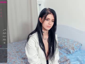 girl
        elfas_cute cam image #1905881