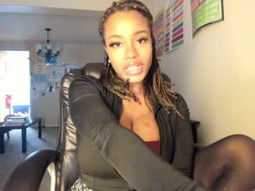 girl
        napudi1 cam image #3281194