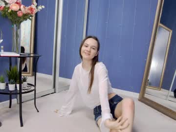 girl
        kriskras__ cam image #1007039