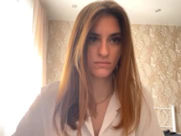 girl
        odelinabain cam image #6688216