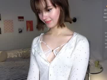 girl
        delicasy cam image #5906947