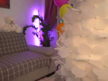 girl
        sweety_rinushka_ cam image #4737118
