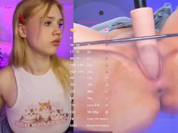 girl
        sexy_blonde_doll cam image #6478674