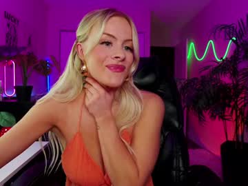 girl
        oliviaowens cam image #6434277