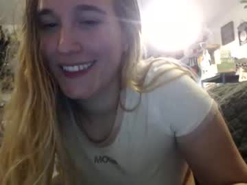 girl
        brookeryder cam image #3920491