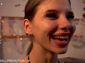 girl
        elation_evy cam image #5333722