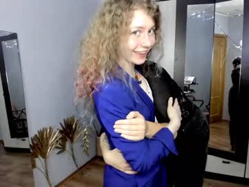 girl
        lanshan_classy cam image #247844