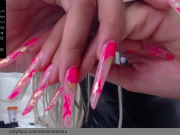 girl
        melanielexxx cam image #2525371