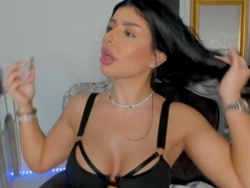 girl
        moniqueeass cam image #5853235