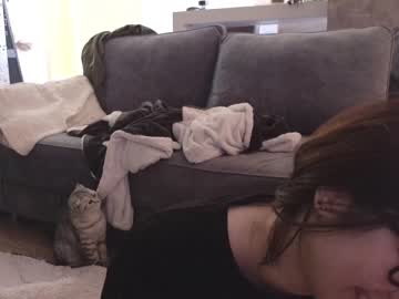 girl
        kimi_kay cam image #3554352