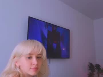 girl
        _your_tessa cam image #4476811