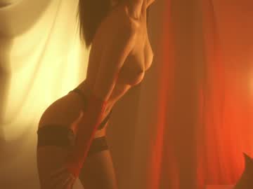 girl
        sunny_maria cam image #3282015