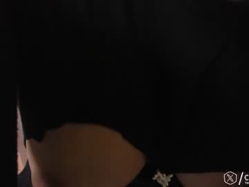 girl
        danii_xoxo cam image #4423596