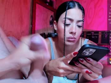 girl
        massivecockfuckbunny cam image #2850449
