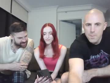 couple
        ariwhiteofficial cam image #4490899