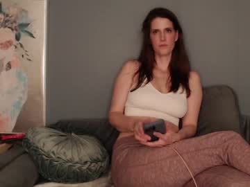 girl
        iamuserfriendly cam image #6063258