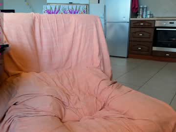girl
        palach2323 cam image #1773698