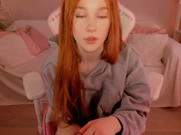 girl
        leahsthetics cam image #3800217