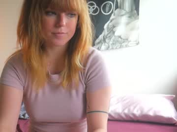 girl
        sisypheanlove cam image #4045935