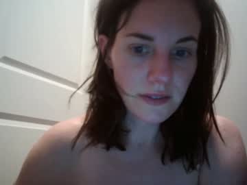 girl
        plzbdcent cam image #760701