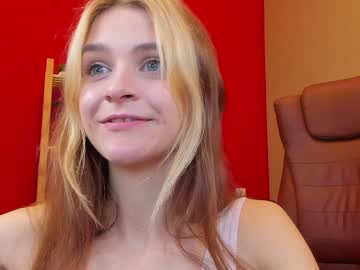 girl
        sansa_quincy cam image #2048703