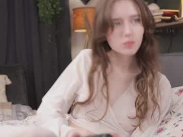 girl
        gina_gracia cam image #5240293