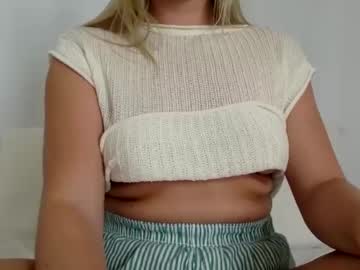 girl Sex Cam Girls Roleplay For Viewers On Chaturbate with innocentblonde789