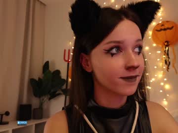 girl
        tadammary cam image #5358364