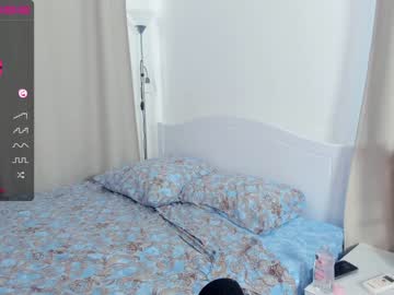 girl
        elfas_cute cam image #1905328