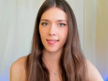 girl
        willa_williams cam image #431413