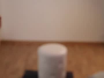 girl
        ella_twinkle cam image #6734659