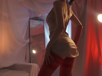 girl
        sunny_maria cam image #3854549