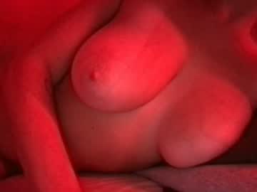 girl
        baby_gorl cam image #783293