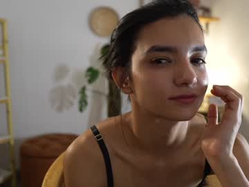 girl
        urcutelinda cam image #4767091