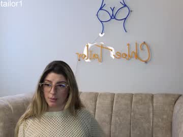 girl
        chloe_tailor_ cam image #4499783