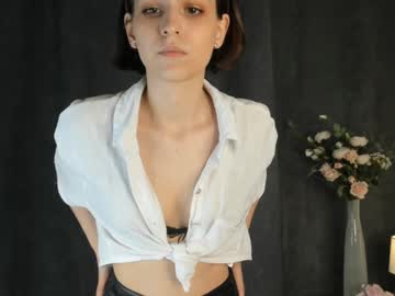 girl
        asecondsoul cam image #4514562