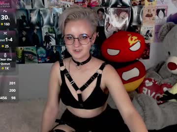 girl
        bellacipher cam image #5157220