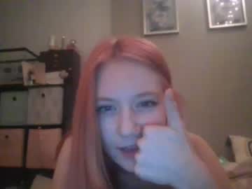 girl
        sluttyxstrawberry cam image #1904183