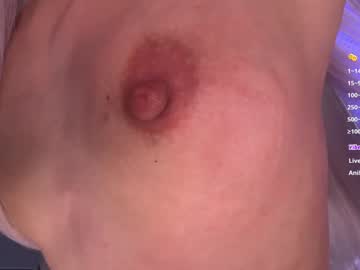 girl
        blush_mikki cam image #6759976