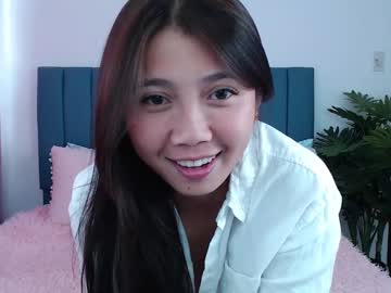 girl
        skytime96 cam image #6349840
