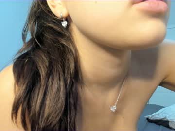 girl
        akime_girl cam image #2345334