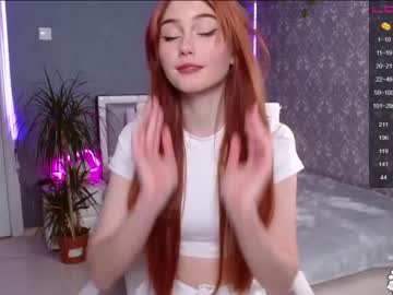 girl
        vonnalein cam image #497093