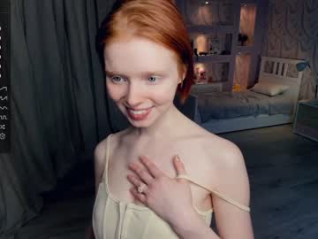 girl
        gingers_hugs cam image #3047081