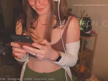 girl
        emersoncane cam image #198675
