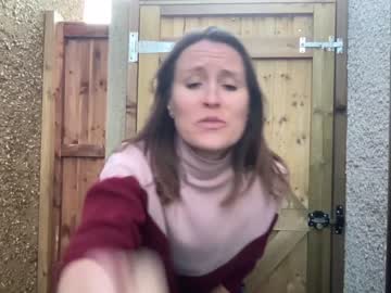 girl
        eatmypie69 cam image #3371868