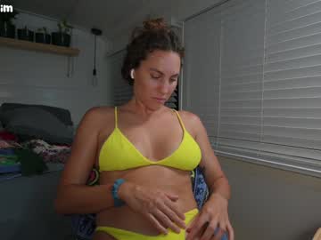 girl
        naturallkim cam image #4754592